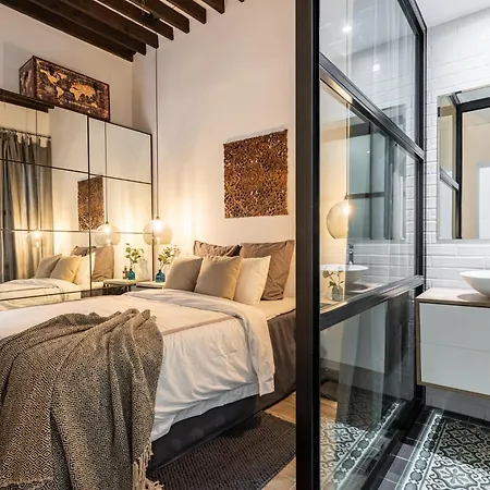 Location Centric Apartment Malaga